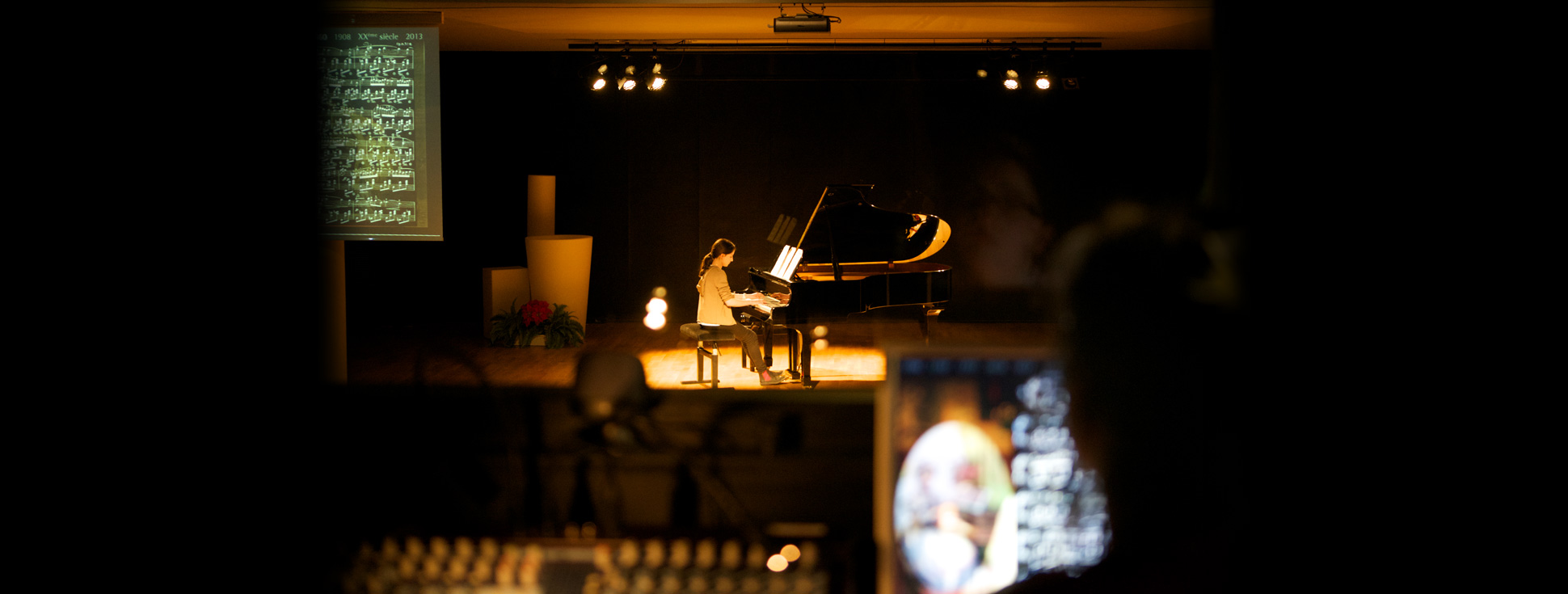 Complètement marteau, une histoire du piano, spectacle d'Hélène